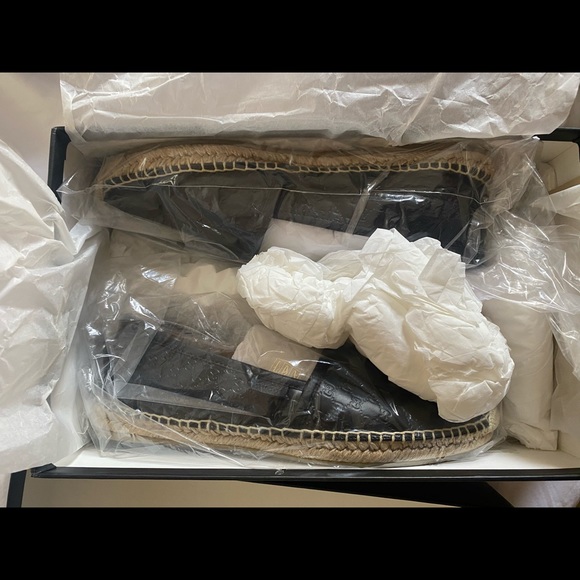 COPY LISTING- Gucci espadrilles - Picture 2 of 4